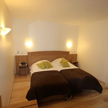 Hotel Logis Restaurant Le Grand Turc 3*