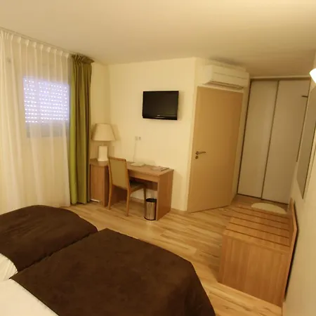 Hotel Logis Restaurant Le Grand Turc