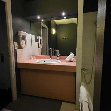 Hotel Logis Restaurant Le Grand Turc 3*