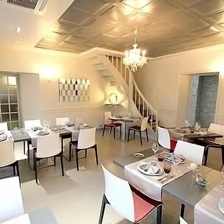 Logis Restaurant Le Grand Turc Hotel 3*