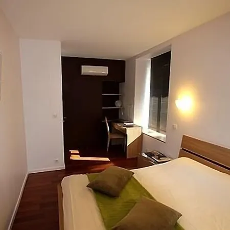 ロジ レストラン ル グラン テュルク 3*