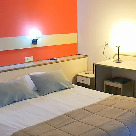 ホテル ロジ レストラン ル グラン テュルク