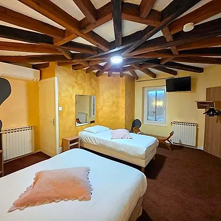Logis Restaurant Le Grand Turc 3* LʼOie