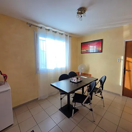 Ξενοδοχείο Logis Restaurant Le Grand Turc 3*