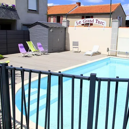 Ξενοδοχείο Logis Restaurant Le Grand Turc