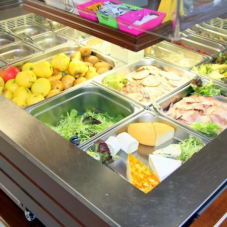 Hotel Logis Restaurant Le Grand Turc 3*