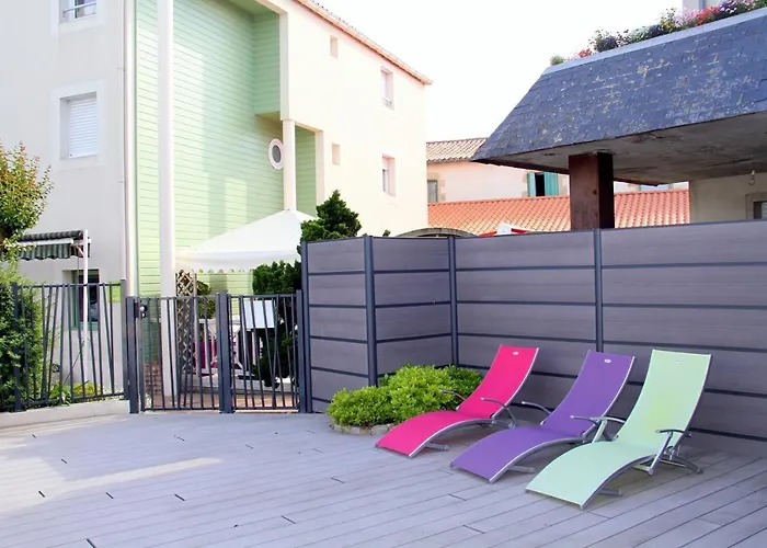 Logis Restaurant Le Grand Turc Hotel LʼOie