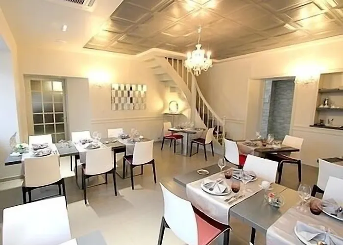 Logis Restaurant Le Grand Turc Hotel 3*