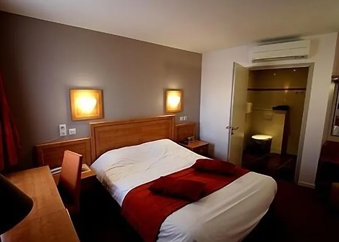 Hotel Logis Restaurant Le Grand Turc 3*