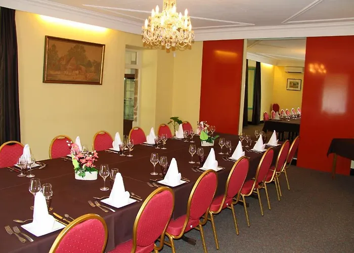 Logis Restaurant Le Grand Turc LʼOie