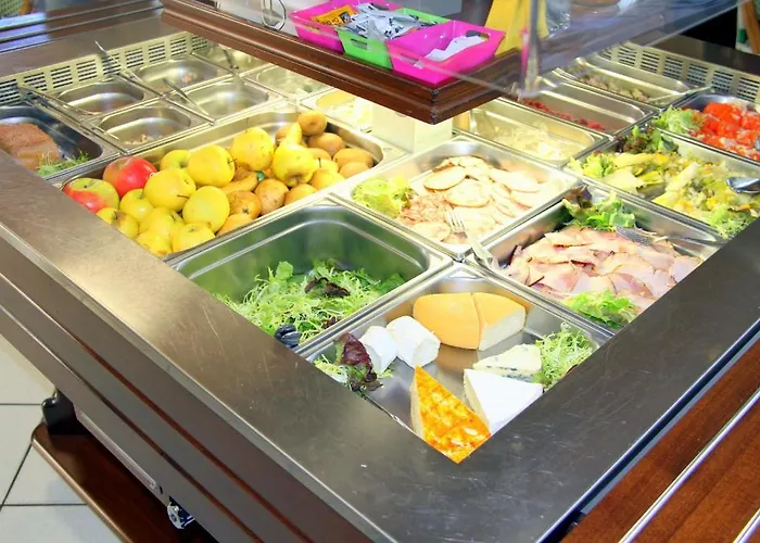 Hotel Logis Restaurant Le Grand Turc 3*