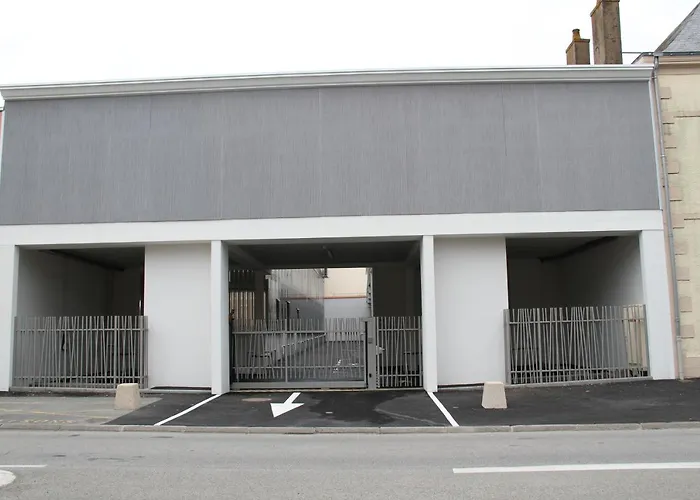 Hotel Logis Restaurant Le Grand Turc LʼOie